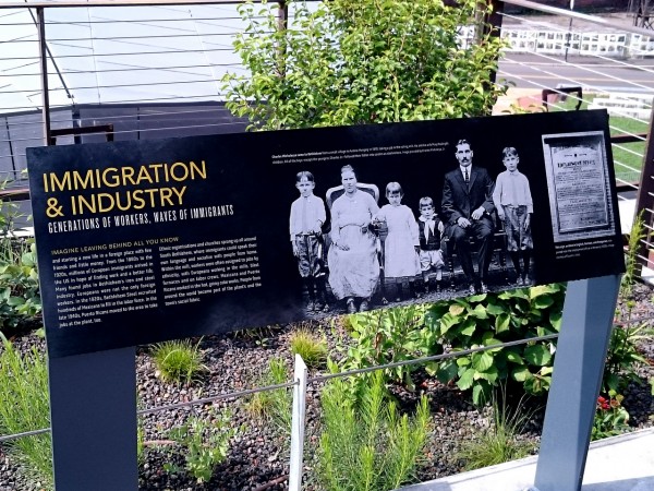 HMT Signage – Immigration